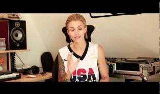 Embedded thumbnail for  Ruby Rose on the 2012 Nicki Minaj Re-Up Tour + Sideshows 