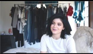 Embedded thumbnail for Miss Vogue meets Kylie Jenner
