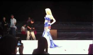 Embedded thumbnail for Esma Voloder- Catwalk 2