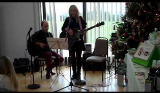 Embedded thumbnail for Safe and Sound Cover with Rupert Lovesy at Fivehead Christmas Fair