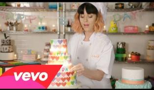 Embedded thumbnail for Katy Perry - Birthday (Lyric Video)